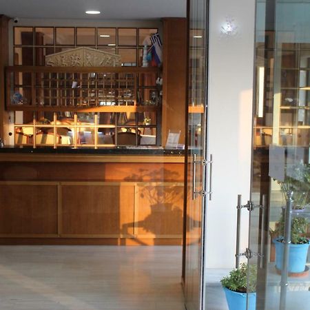 Hotel Marion Loutraki  Luaran gambar
